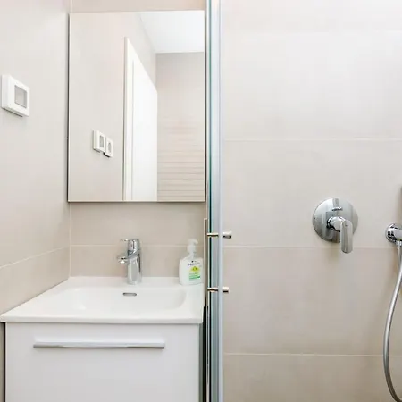 Alius Deluxe Ii * Ragusa