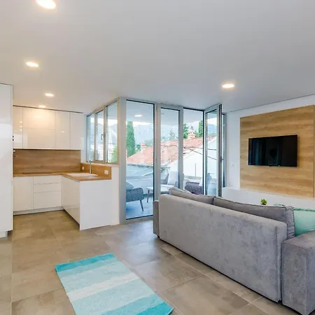 Apartamento Alius Deluxe Ii